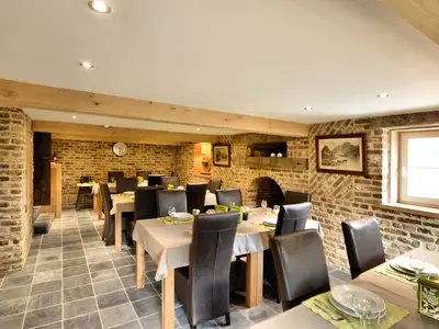 DiningRoom