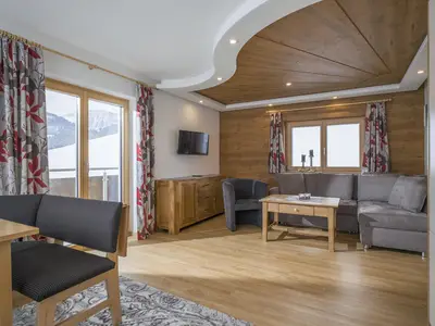 Chalet_Strobl_Amberg_28_Walchsee_Wohnzimmer