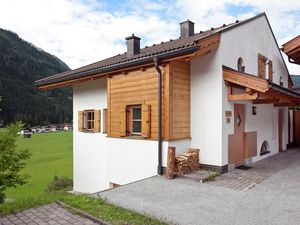 19336211-Ferienhaus-12-Wald im Pinzgau-300x225-1