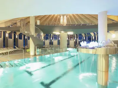 PoolOfHouse