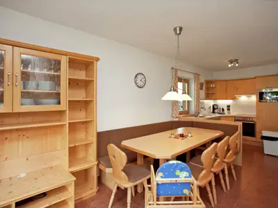DiningRoom