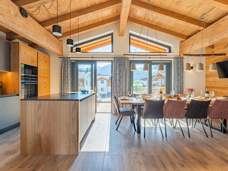 23895258-Ferienhaus-13-Wald im Pinzgau-800x600-2