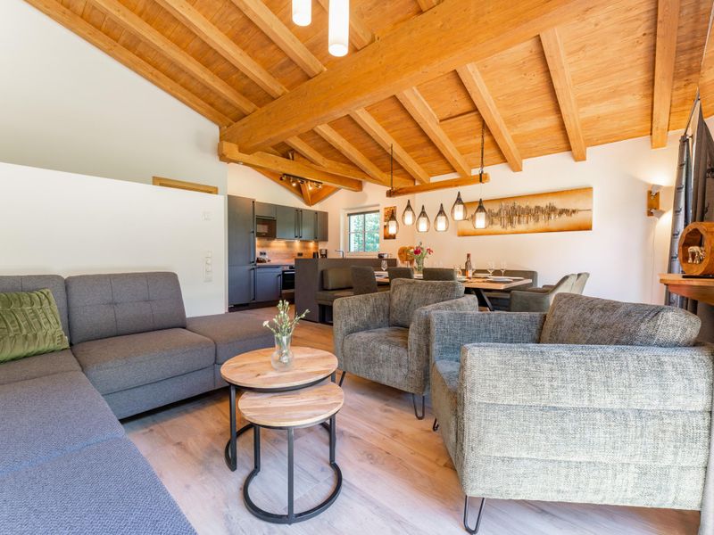 23895273-Ferienhaus-11-Wald im Pinzgau-800x600-2