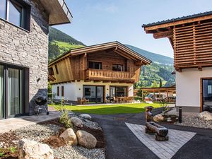 23288171-Ferienhaus-6-Wald im Pinzgau-300x225-2