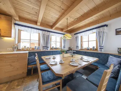 DiningRoom