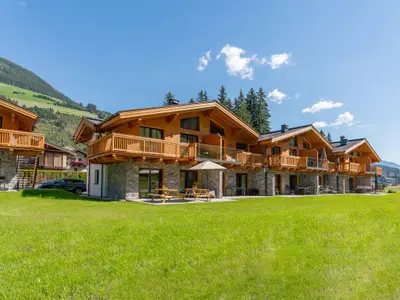 Außenseite Ferienhaus [Sommer]