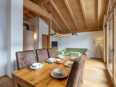 DiningRoom