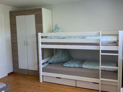 3 Bett Zimmer UG