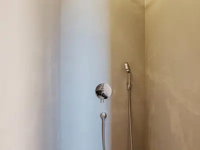 Regendusche im Chale