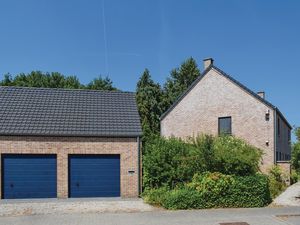 23738566-Ferienhaus-7-Walhain-300x225-4