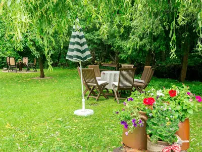 Garten. Sitzgruppen im Garten