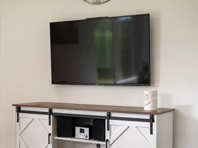Ferienhaus VierSeen Walow - großer TV