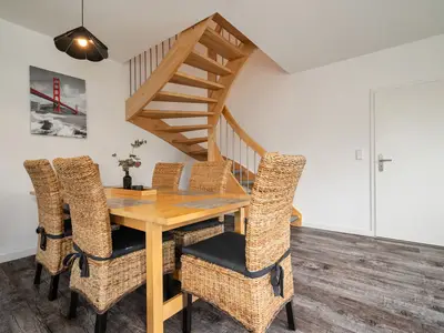 Ferienhaus VierSeen Walow - einladender Tisch