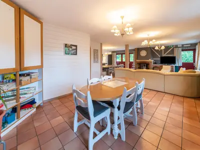 DiningRoom