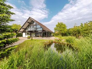 Ferienhaus für 6 Personen (200 m²) in Waren (Müritz)