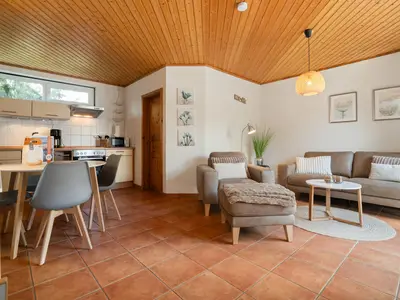Blumenhaus Waren Wohnzimmer offener Wohnraum