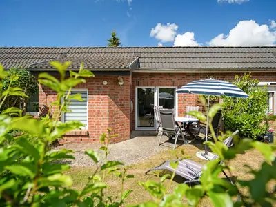 Blumenhaus Waren mit Blick ins Grüne
