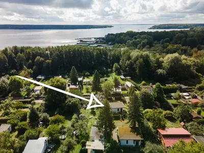 Ferienhaus Kleine Sommerliebe Waren (Müritz) - Gebäudekennzeichnung in der Vogelperspektive