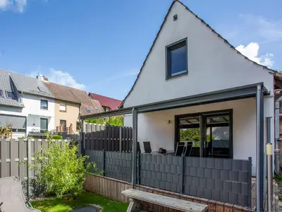 Ferienhaus Charlotta Waren (Müritz) – Garten- und Terrassenbereich