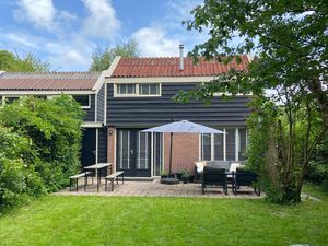 23764438-Ferienhaus-5-Warmenhuizen-300x225-0