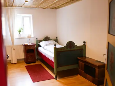 Schlafzimmer - 1 Einzelbett - OG