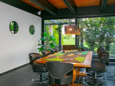 DiningRoom