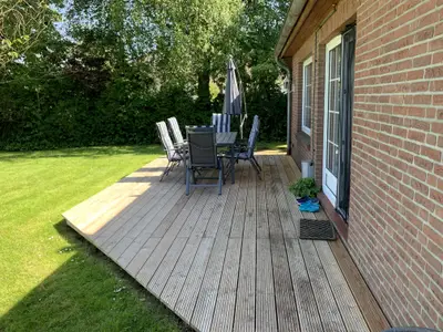 sonnige Terrasse