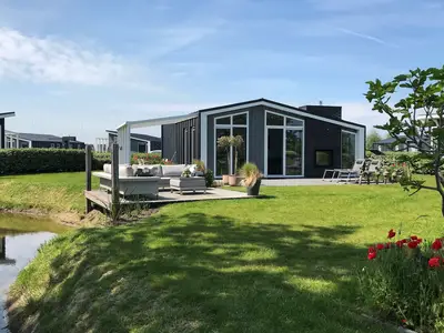 ExteriorSummer
