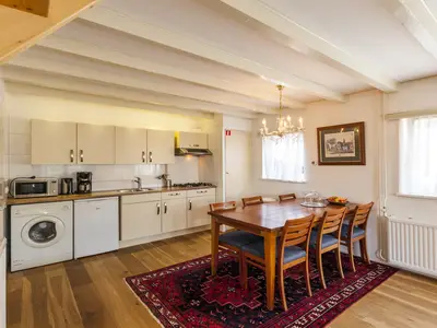 DiningRoom