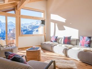 22320977-Ferienhaus-8-Wengen-300x225-3