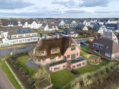 Ferienhaus für 6 Personen (200 m²) in Wenningstedt 4/10