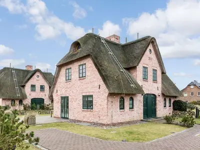 Ferienhaus für 7 Personen (140 m²) in Wenningstedt 1/10