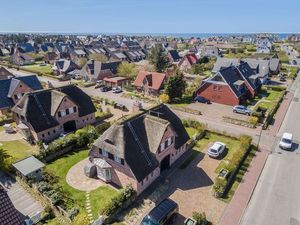 23910309-Ferienhaus-7-Wenningstedt-300x225-1