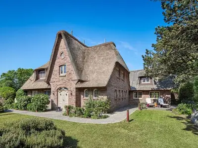 Ferienhaus für 10 Personen (350 m²) in Wenningstedt 2/10