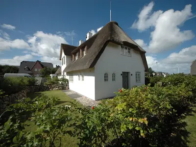Ferienhaus für 8 Personen (113 m²) in Wenningstedt 6/10