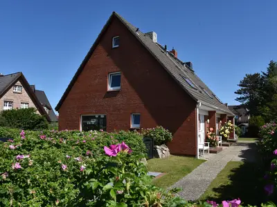 Ferienhaus für 6 Personen (106 m²) in Wenningstedt 1/10