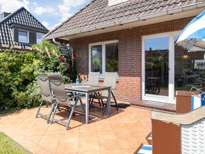 24030544-Ferienhaus-5-Wenningstedt-300x225-1