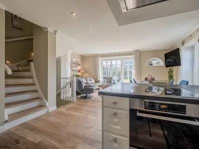 Ferienhaus für 7 Personen (154 m²) in Wenningstedt 6/10