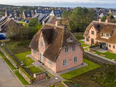 Ferienhaus für 8 Personen (200 m²) in Wenningstedt 3/10