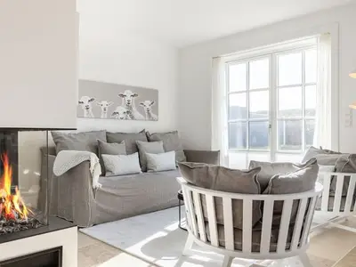 Ferienhaus für 6 Personen (200 m²) in Wenningstedt 3/10