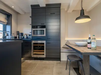 Ferienhaus für 6 Personen (150 m²) in Wenningstedt 4/10