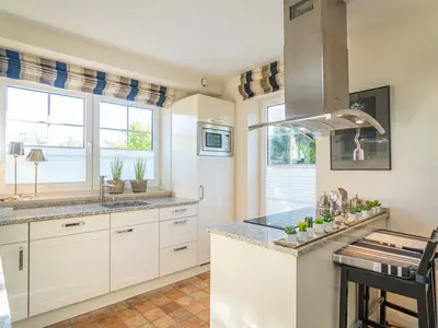 Ferienhaus für 6 Personen (198 m²) in Wenningstedt 5/10
