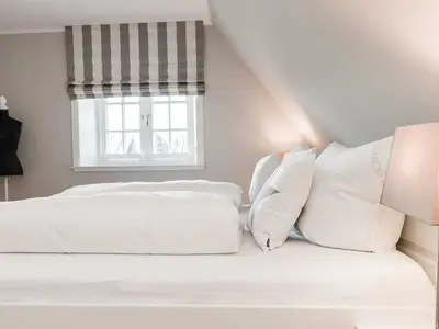 Ferienhaus für 6 Personen (200 m²) in Wenningstedt 3/10