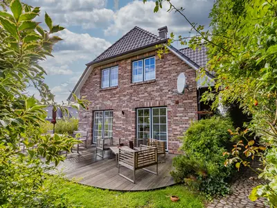 Ferienhaus für 8 Personen (200 m²) in Wenningstedt 1/10