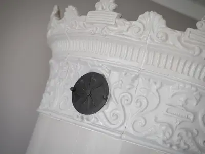 Kamin-/Ofen