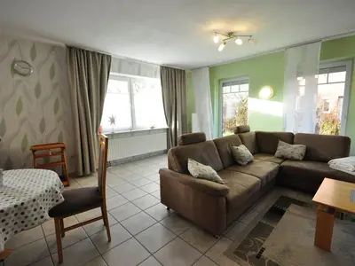 Ferienhaus für 6 Personen (120 m²) in Werdum 5/10