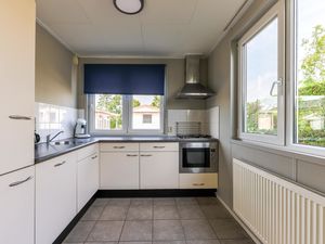 19334335-Ferienhaus-6-Wervershoof-300x225-3