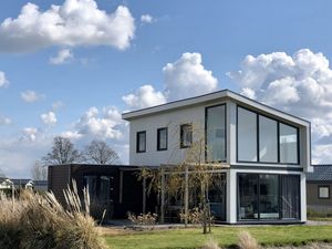 23090243-Ferienhaus-8-West-Graftdijk-300x225-1