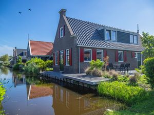 23987773-Ferienhaus-8-West-Graftdijk-300x225-1