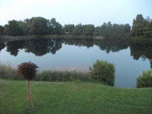 Garten mit Zugang zum Kiessee